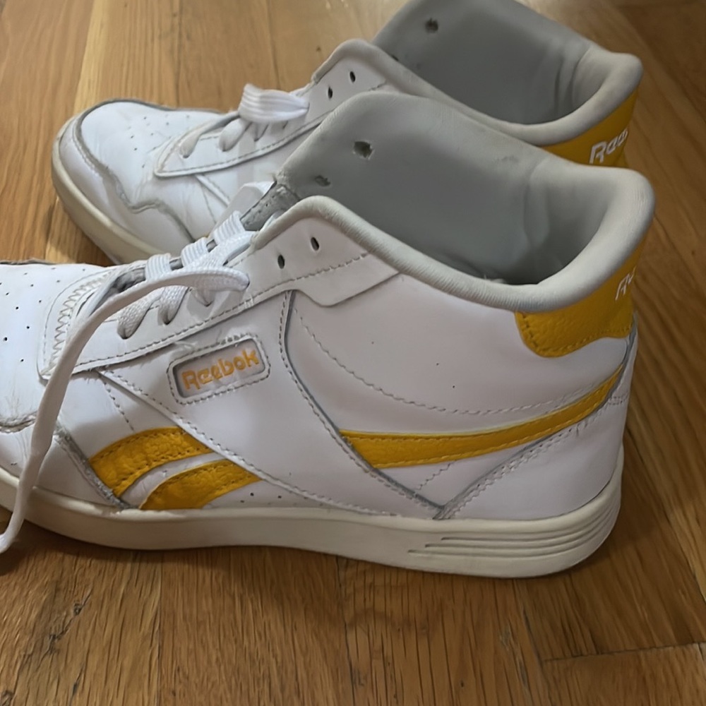 Reebok Club Hi High- Top Sneakers Women’s